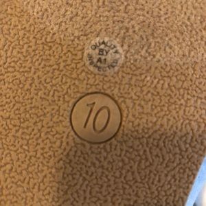 liz claiborne sandals